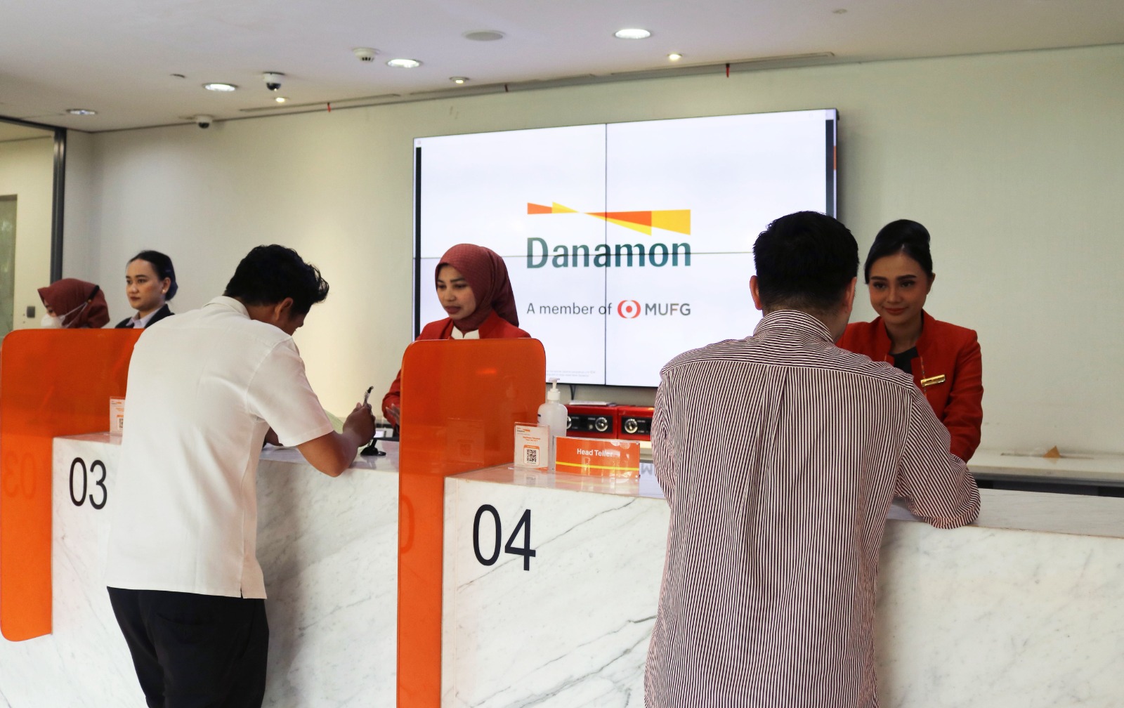 Sambut Idul Fitri Danamon Menyediakan Solusi Keuangan untuk Mendukung Kemudahan Transaksi Nasabah